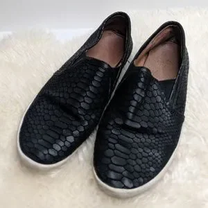 Joie Shoes Joie Kidmore Slip On Sneaker Snake Embossed Black